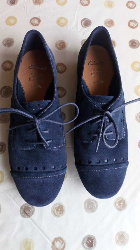 henderson lady clarks